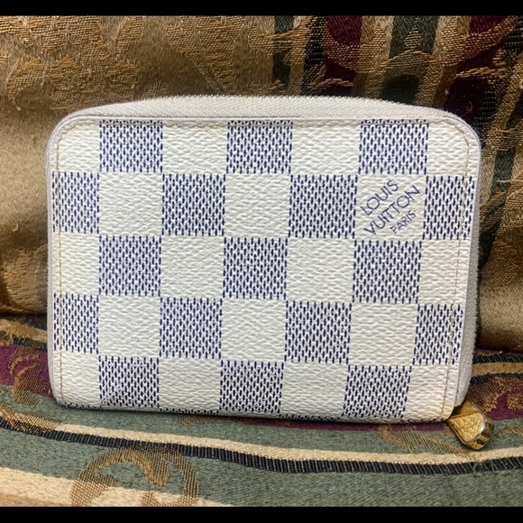 Louis Vuitton Handbags - ✅✅SALE✅✅Authentic Louis Vuitton Zippy Coin Purse